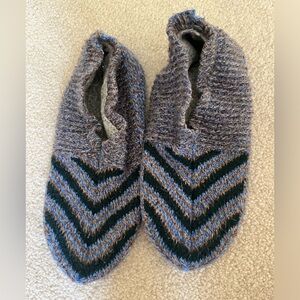 Bombas Gripper Slipper, Men’s Large